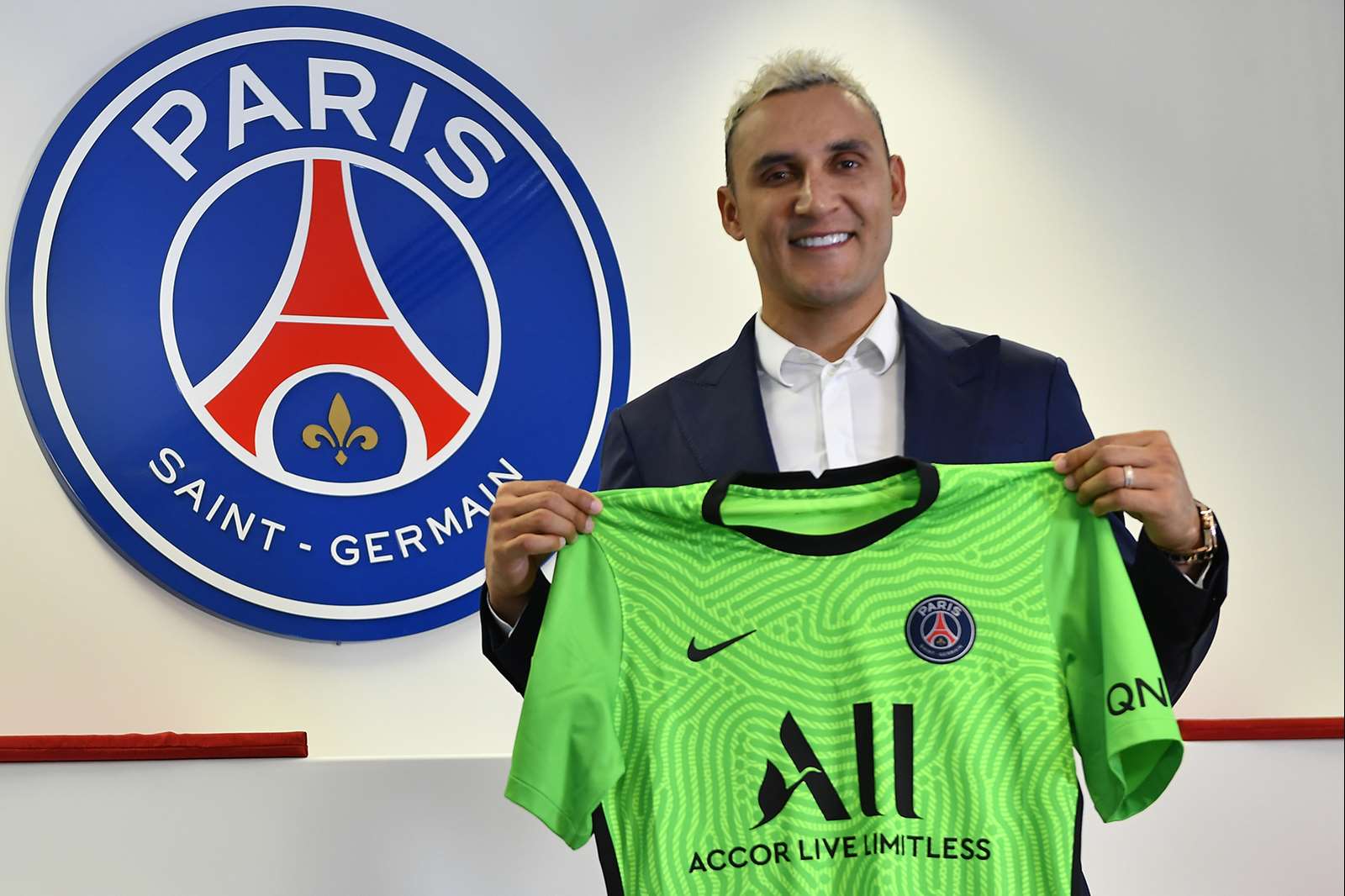Keylor Navas extends his contract until 2024 | Paris Saint-Germain