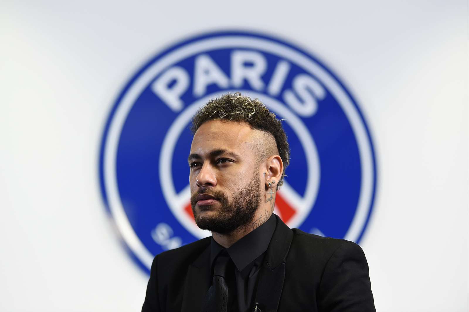 Neymar Jr extends his contract with Paris Saint-Germain until 2025 ...