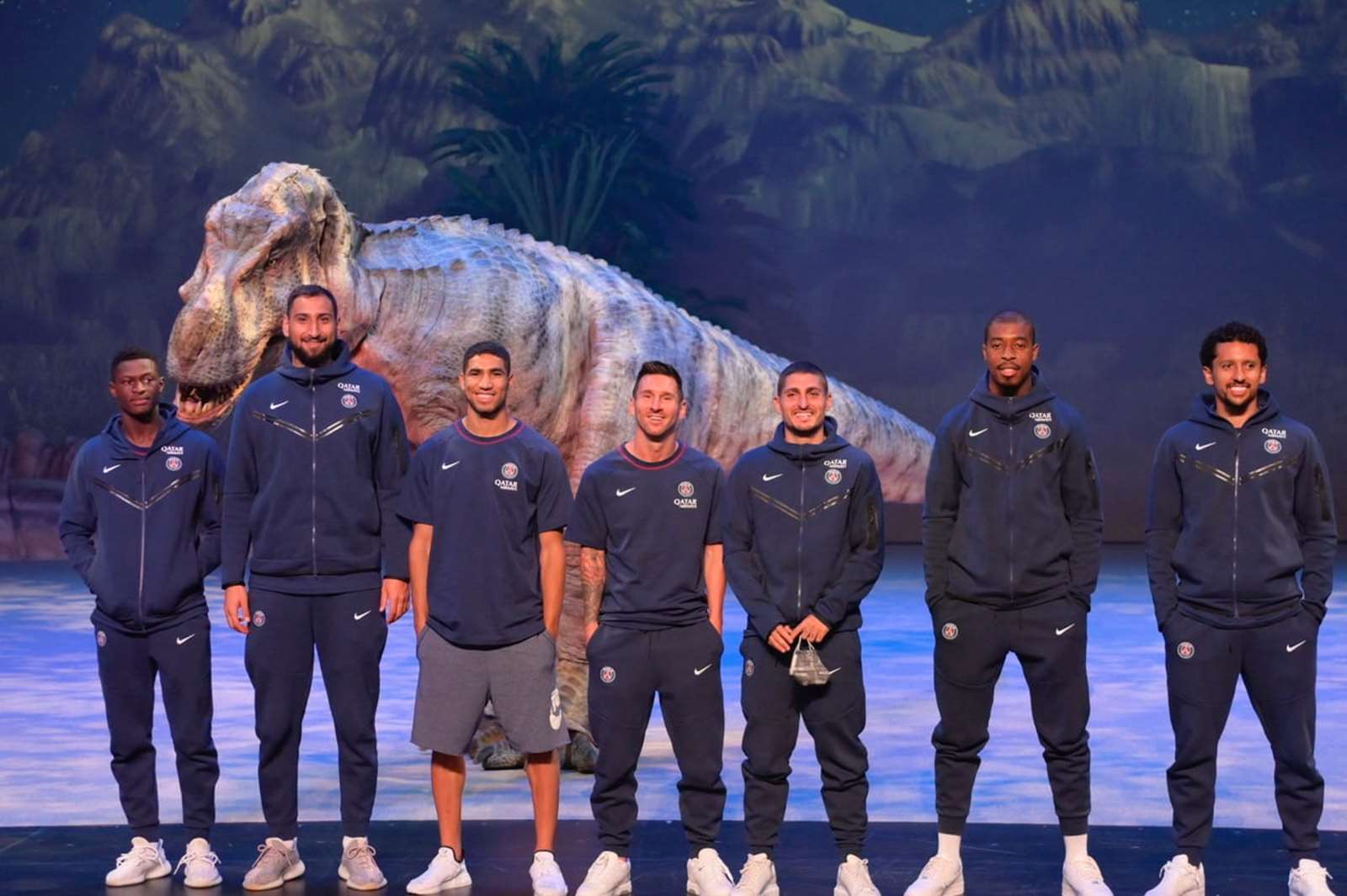 A Friday of discovery and training in Tokyo | Paris Saint-Germain